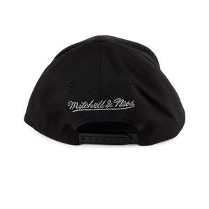 Mitchell & Ness - Chicago Bulls Melange Logo - Snapback - Black